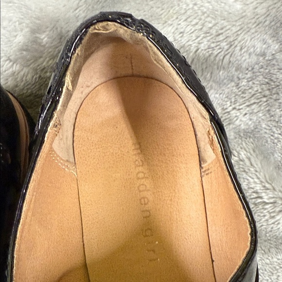 Madden Girl Black Patent Leather Platform Oxford Loafers - Picture 2 of 12